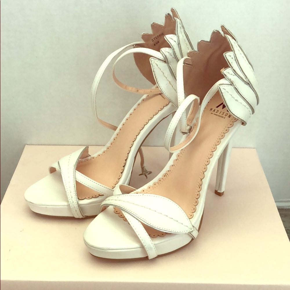 Madison by shoe dazzle